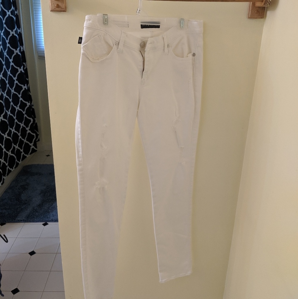 Rock & Republic White Distressed Jeans